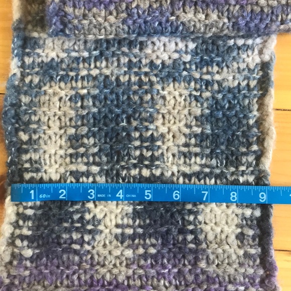 Benetton Knit Wool Blend Scarf - Picture 5 of 5